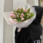 25 голландских тюльпанов